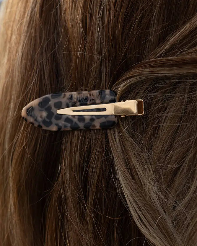 Barrette maquillage Léopard marron tacheté – accessoire coiffure femme