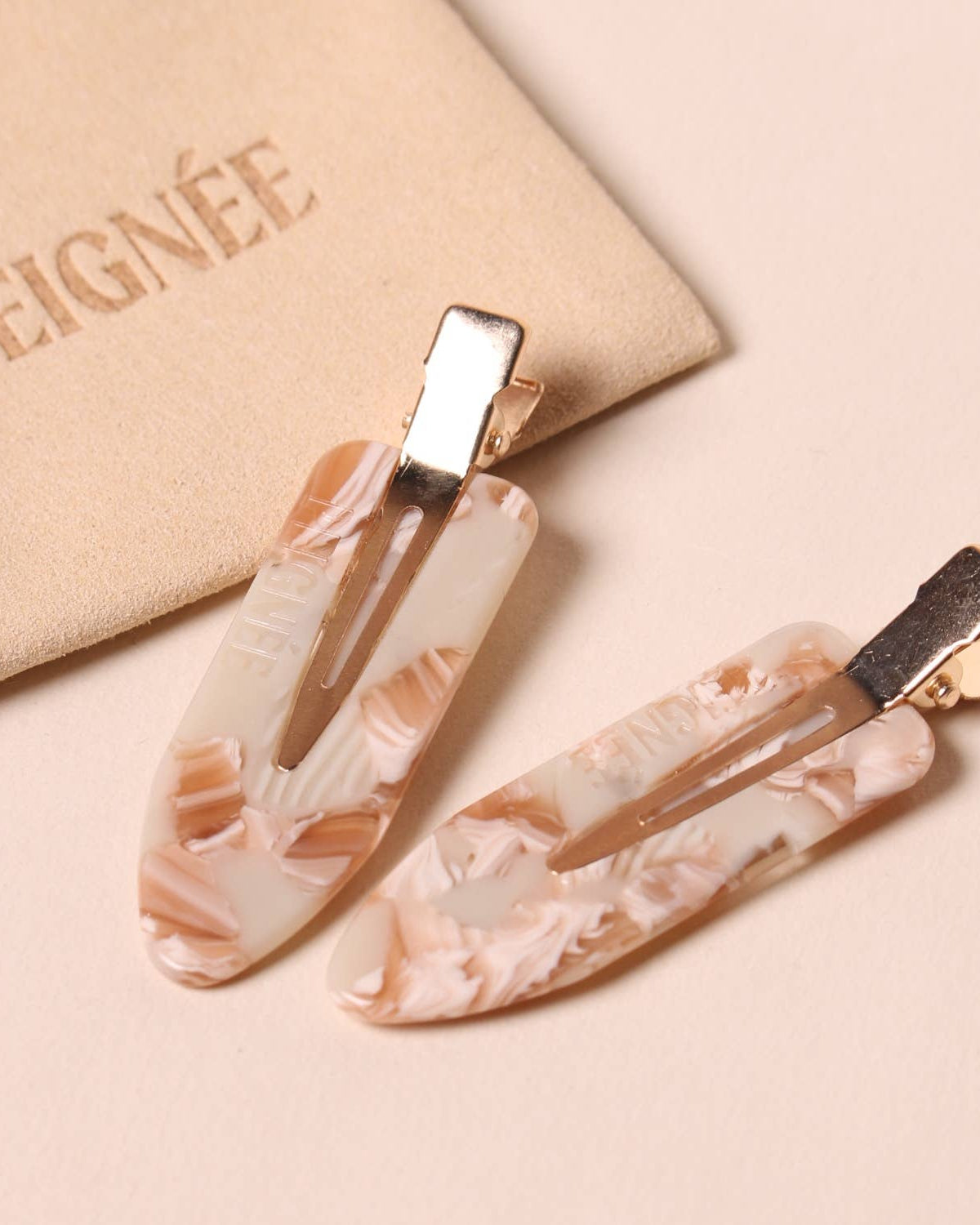 Barrettes cheveux coloris Nougat Rose – élégantes et résistantes à l’eau