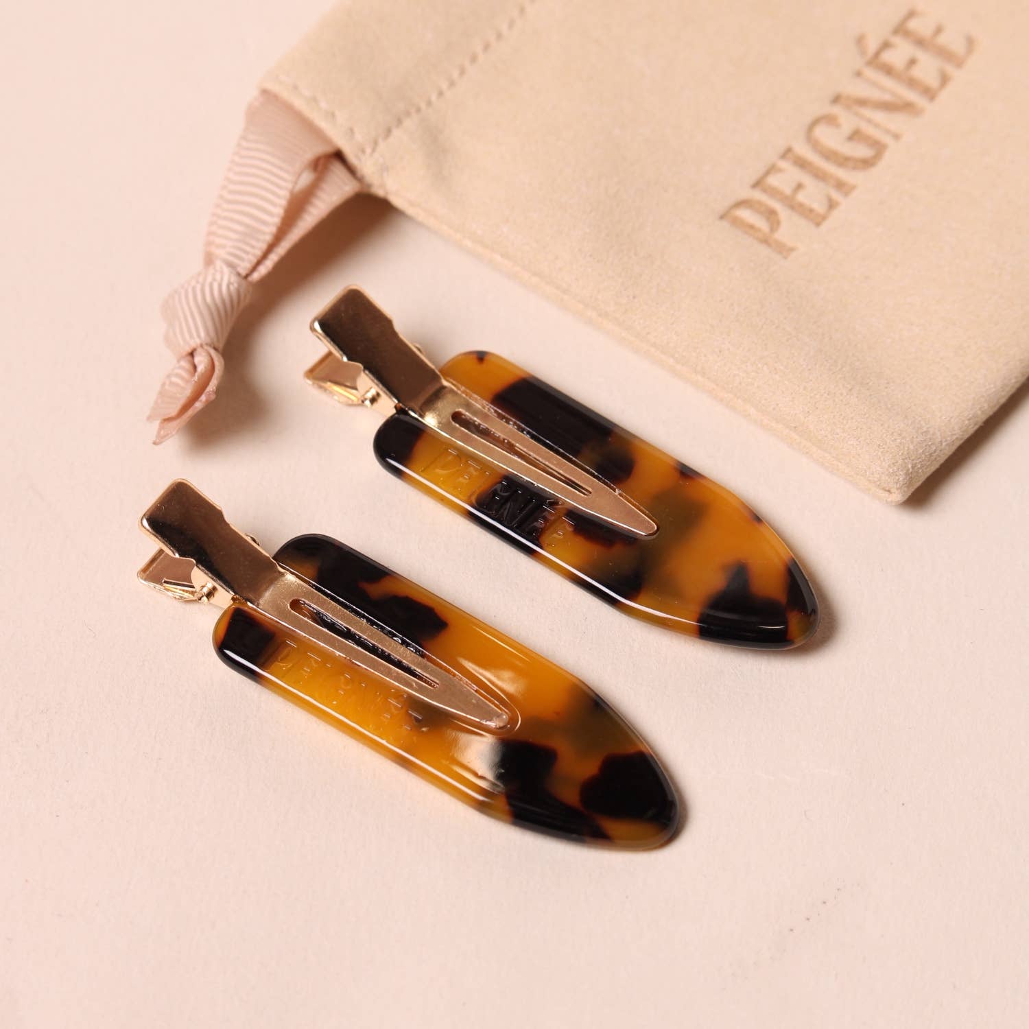 Paire de barrettes maquillage écaille claire – accessoires cheveux femme