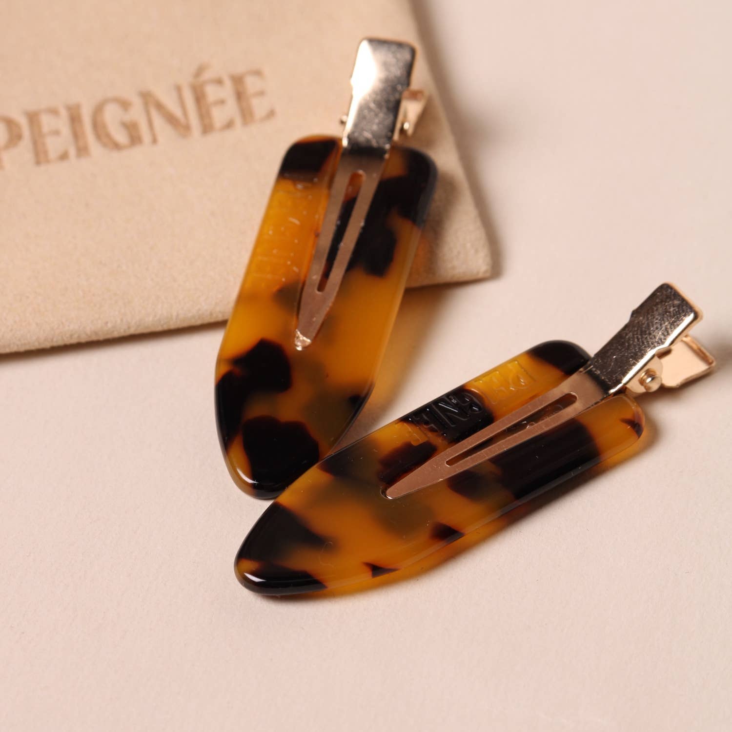 Barrettes cheveux écaille claire marron doré – élégantes et résistantes