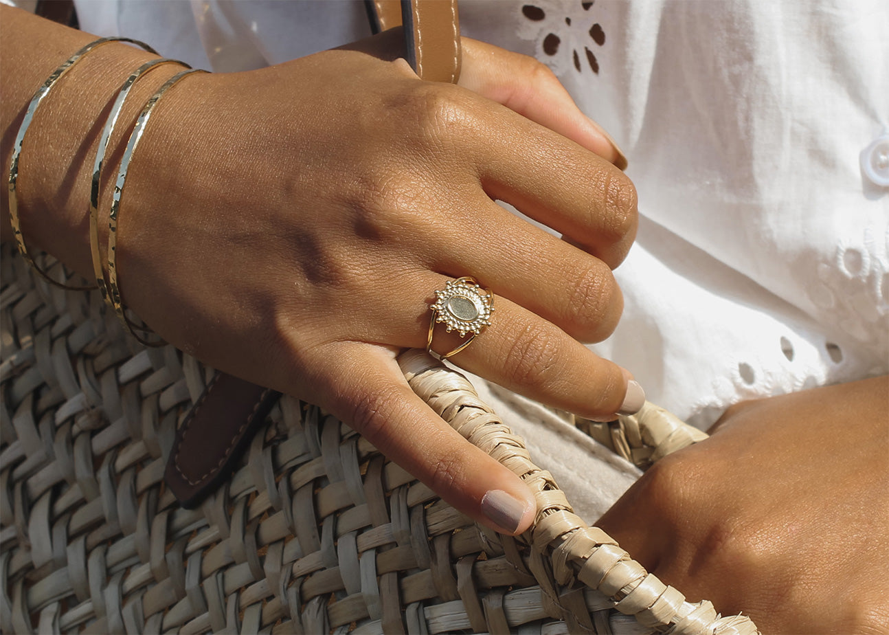 gauhart bijoux bague sanka double ajustable or pampille fleur