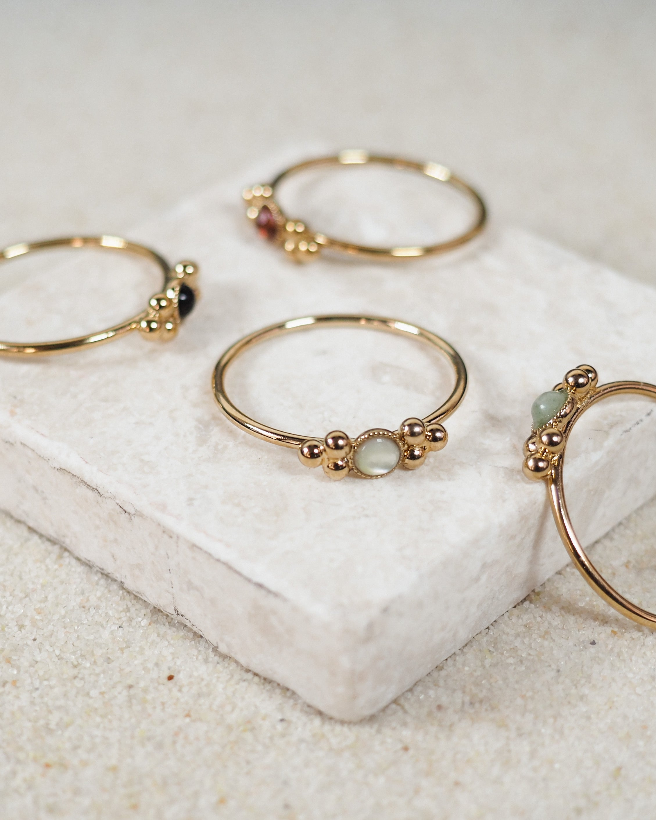 gauhart bijoux bagues ajustables kali pierres quartz fumé marron nacre blanche grenat rouge aventurine verte