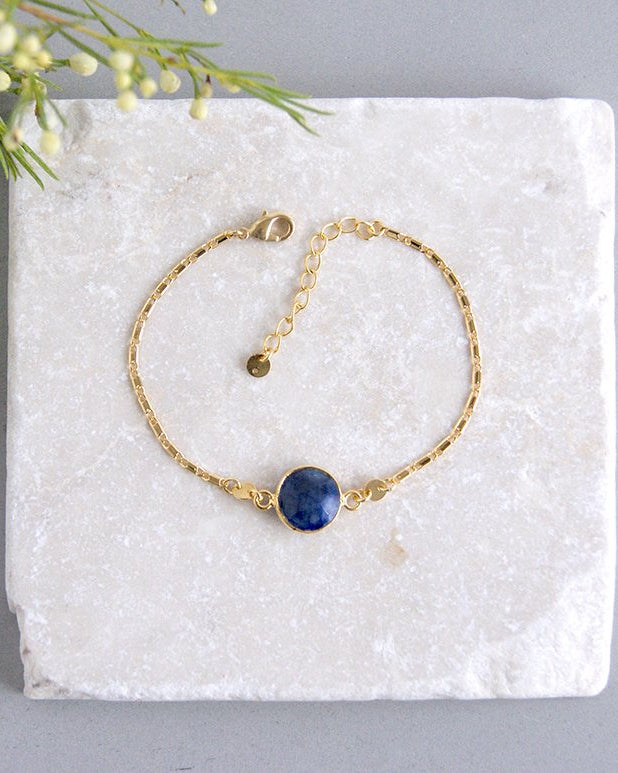 gauhart-bracelet-suvan-pierre-fine-sertie-dore-bleu-saphir