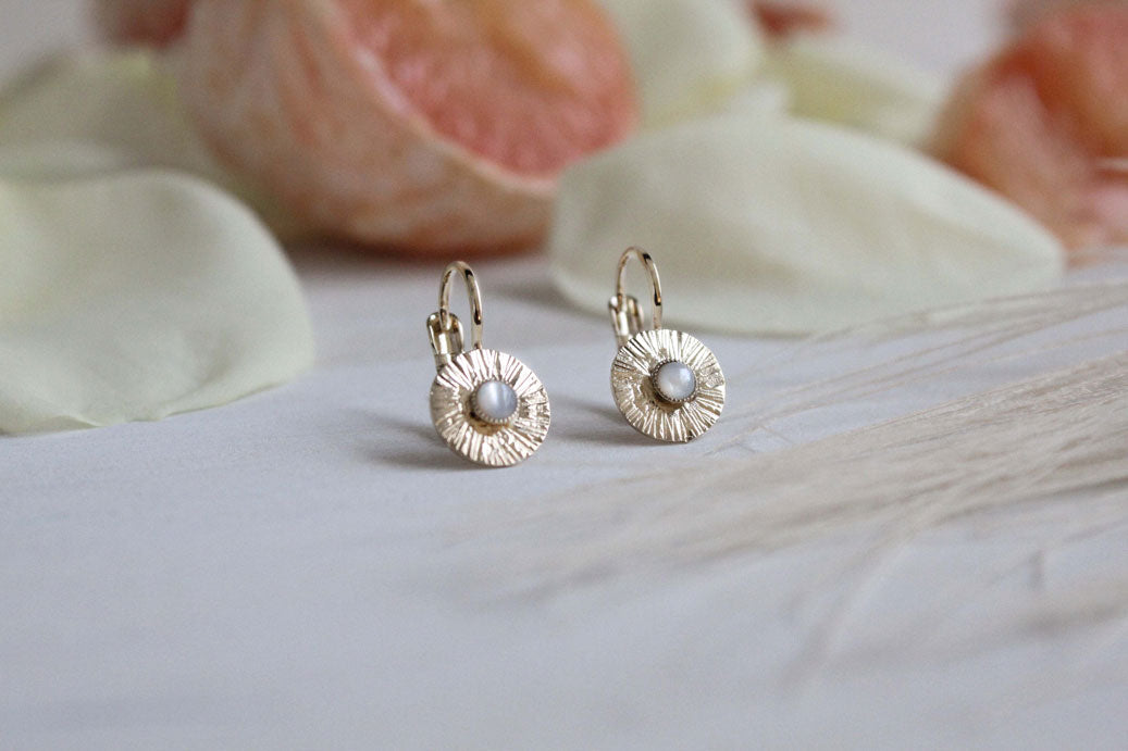 gauhart bijoux boucles d'oreilles athéna empierrées nacre