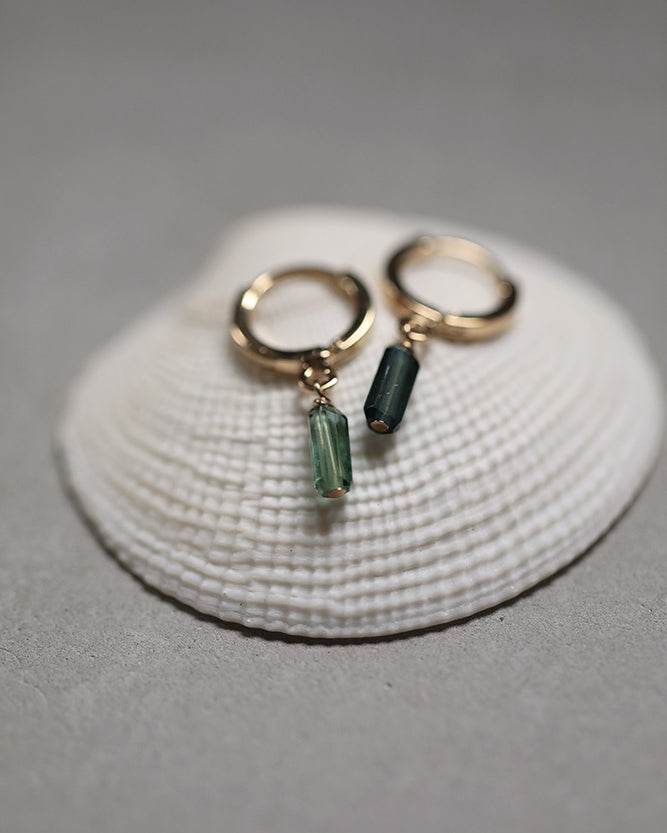 gauhart bijoux boucles d'oreilles arja unité mini créoles tourmaline verte bleue