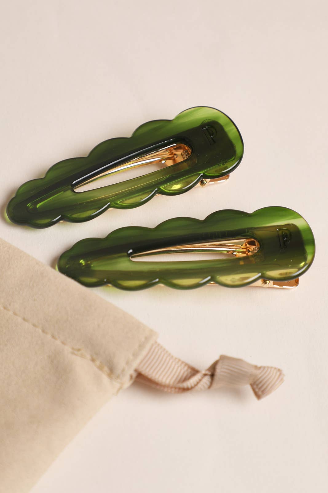 Barrette cheveux femme vert émeraude signature – accessoire coiffure tendance