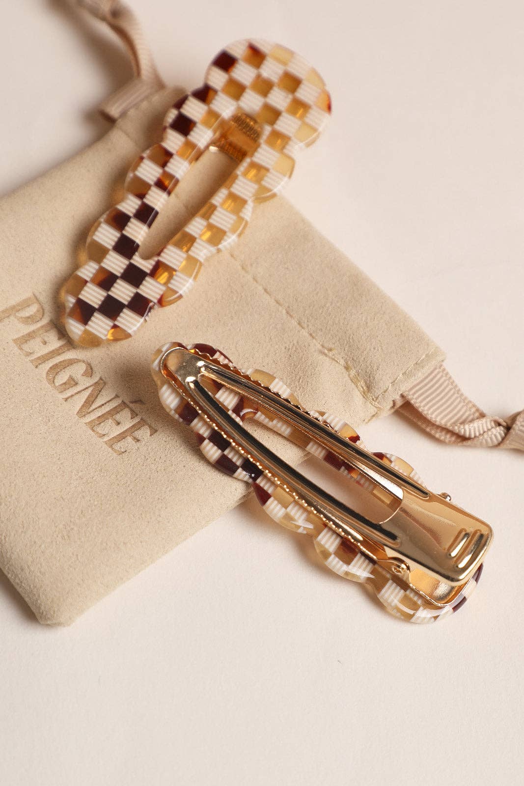 Barrette cheveux femme motif Damier brun beige avec pince dorée – accessoire coiffure