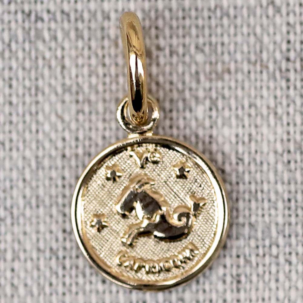 gauhart médaille pendentif astrologique signe zodiac or capricorne capricorn